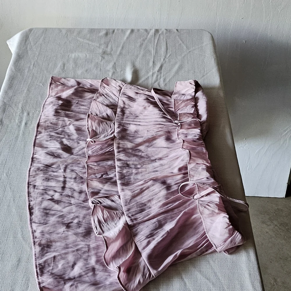 Universal Standard Light Pink Ruffle Camisole - Picture 2 of 9